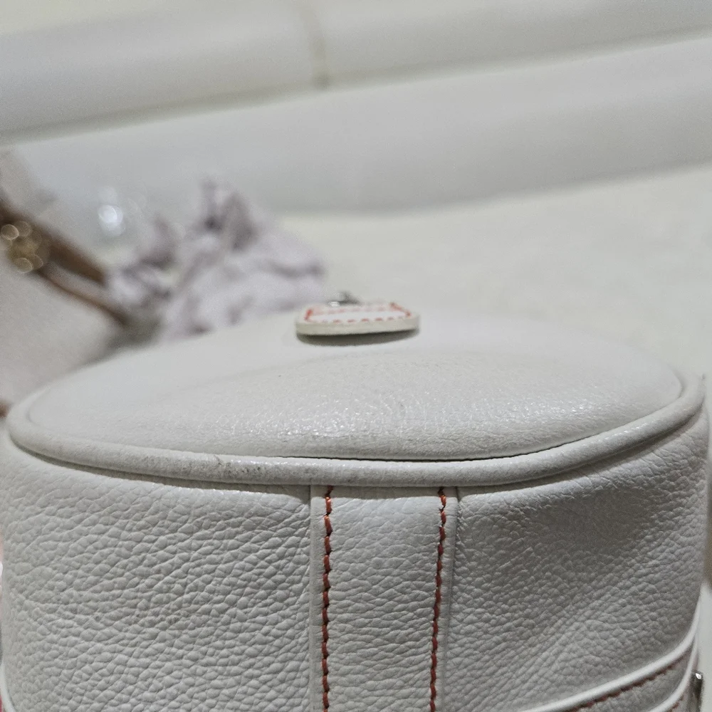 MCM White Leather Women's Barrel Shaped Bag - Picture 10 of 16